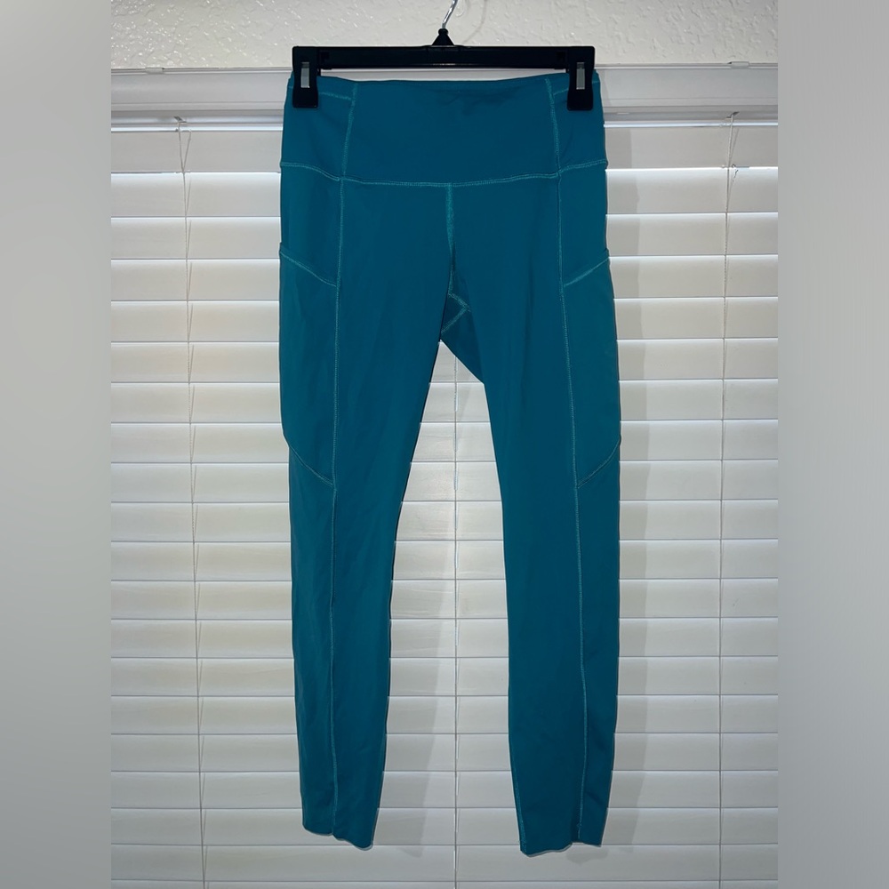 LuLuLemon running leggings